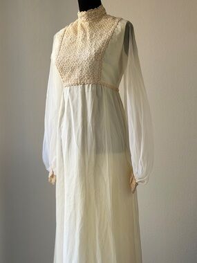 Vintage Cream Maxi Dress with Lace Accents